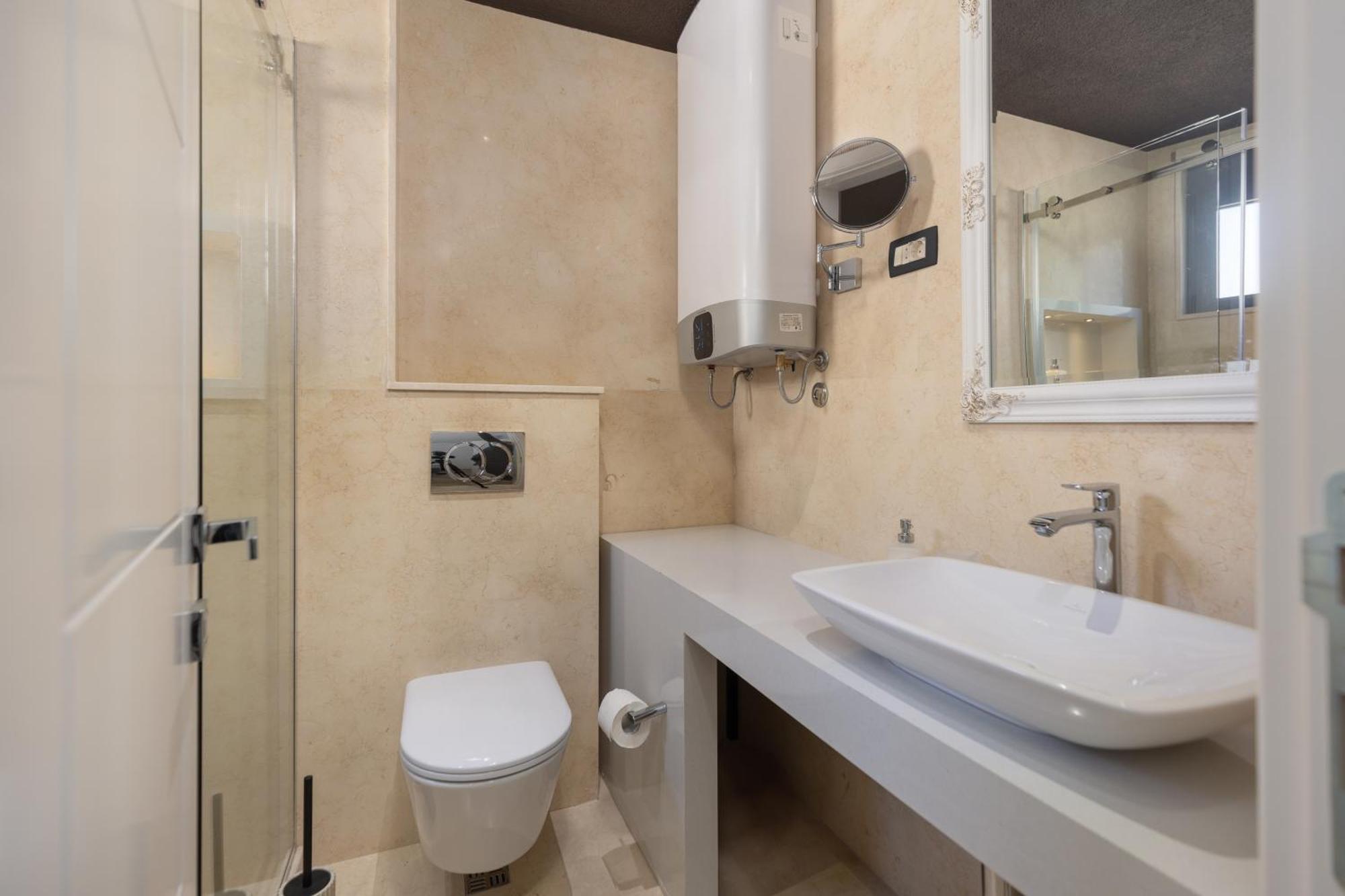 Berge Apartments Κότορ Εξωτερικό φωτογραφία