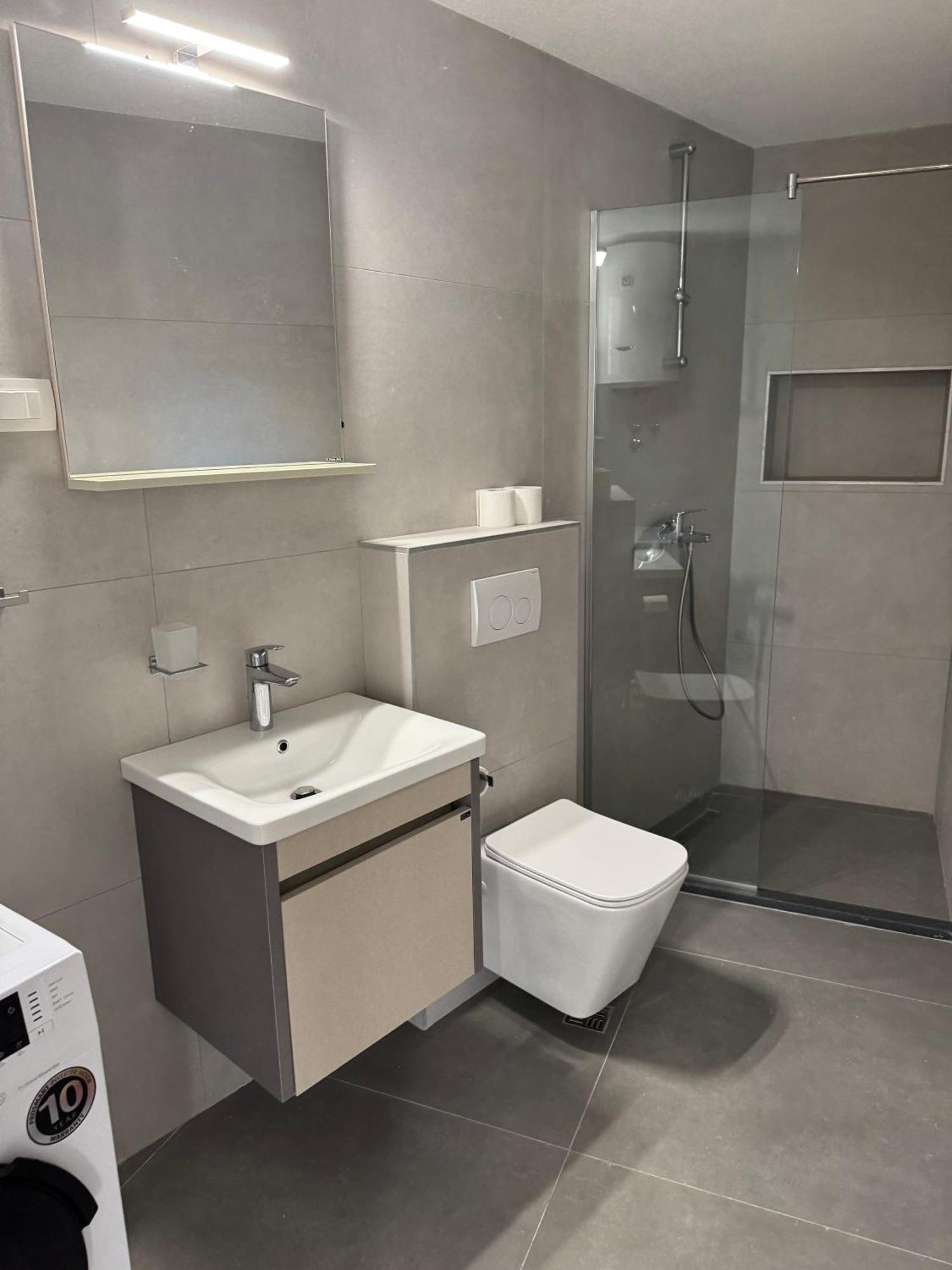 Berge Apartments Κότορ Εξωτερικό φωτογραφία
